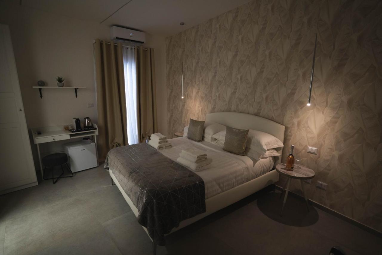 Arco Alto Rooms Bari Eksteriør billede