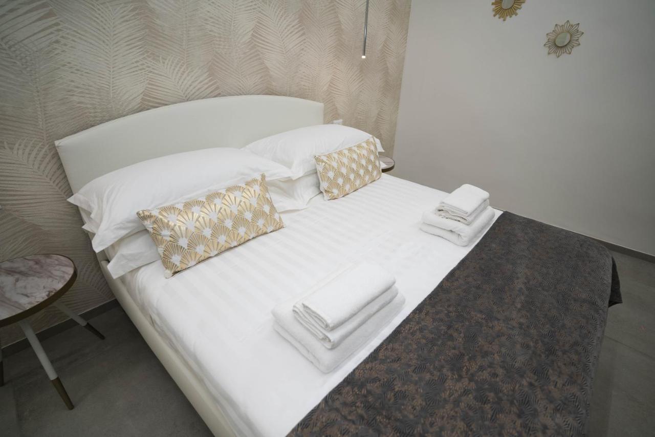 Arco Alto Rooms Bari Eksteriør billede